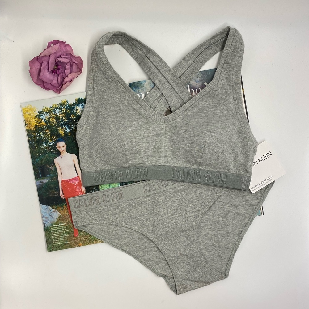 NEW Calvin Klein Lightly lines monochrome Bralette Bikini set